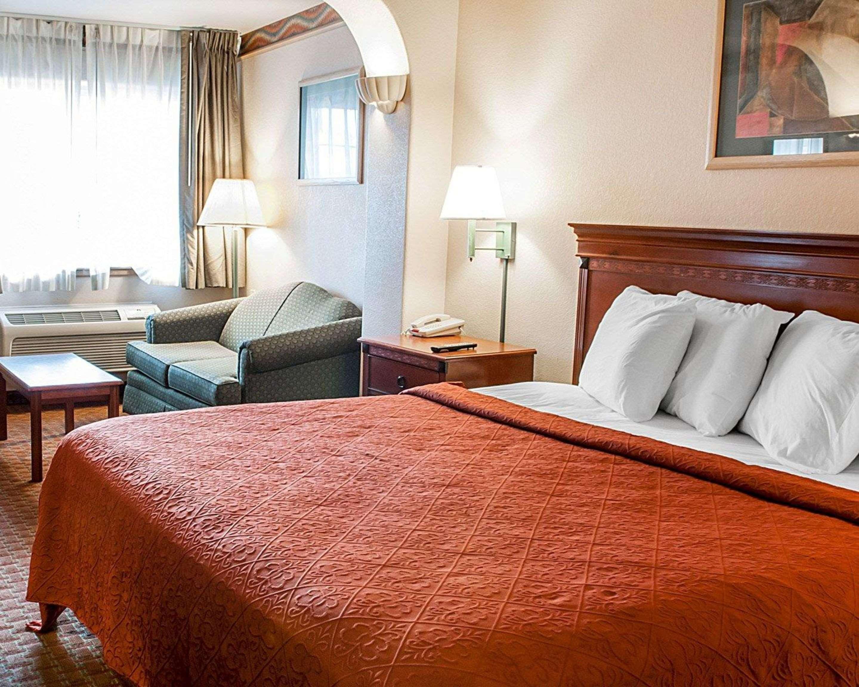 Quality Inn & Suites Las Cruces - University Area Bagian luar foto