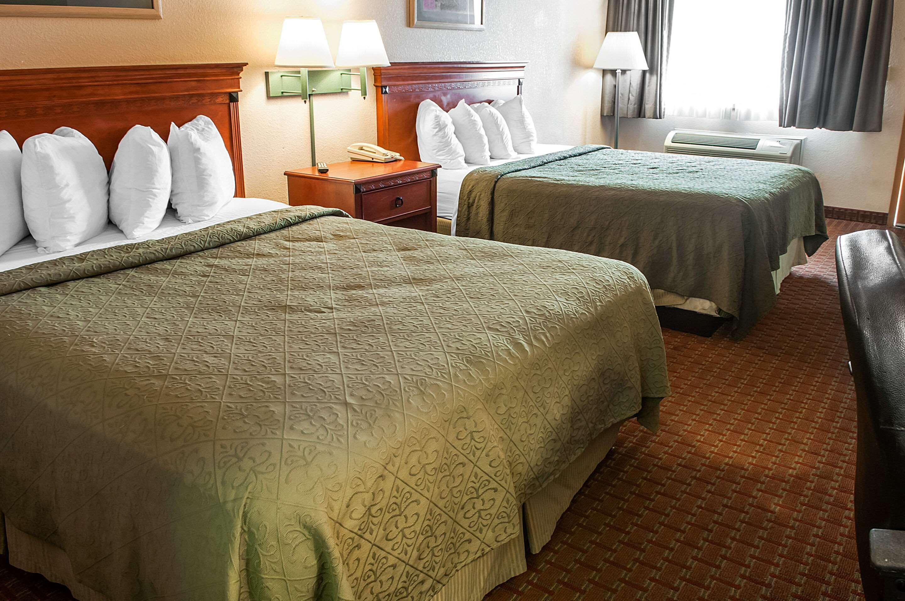 Quality Inn & Suites Las Cruces - University Area Bagian luar foto