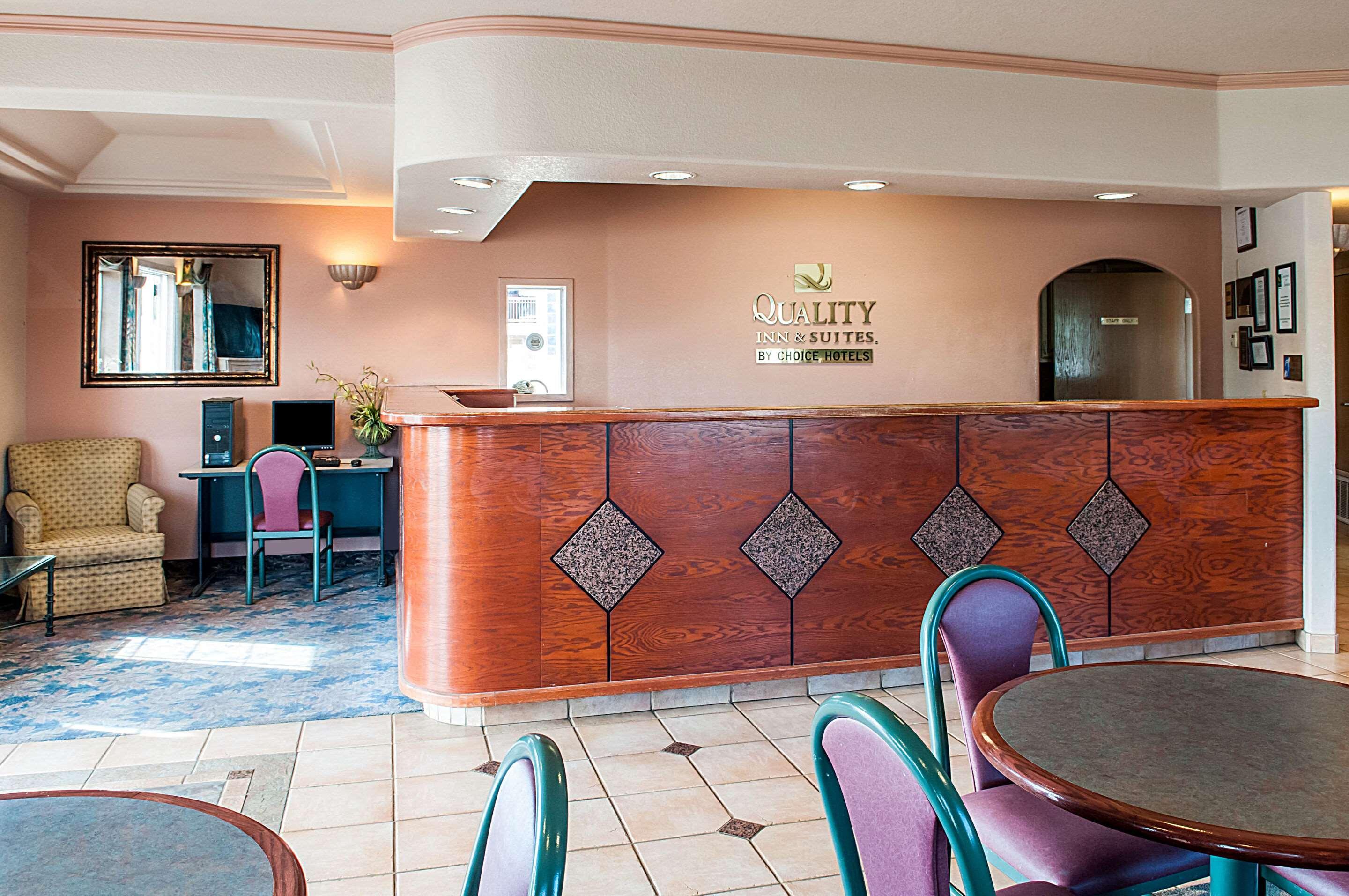 Quality Inn & Suites Las Cruces - University Area Bagian luar foto